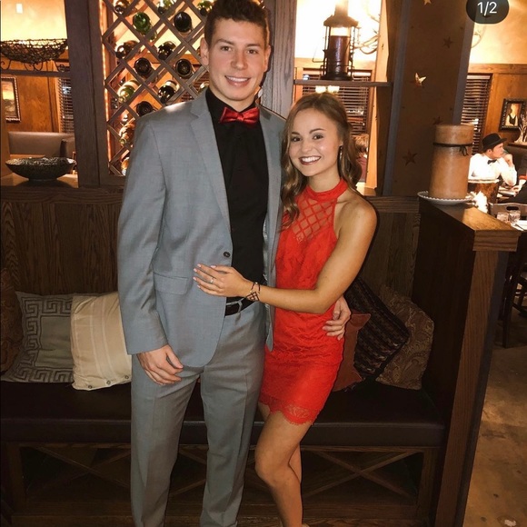 Agaci high neck open back red dress with lace detail XS - Picture 4 of 4